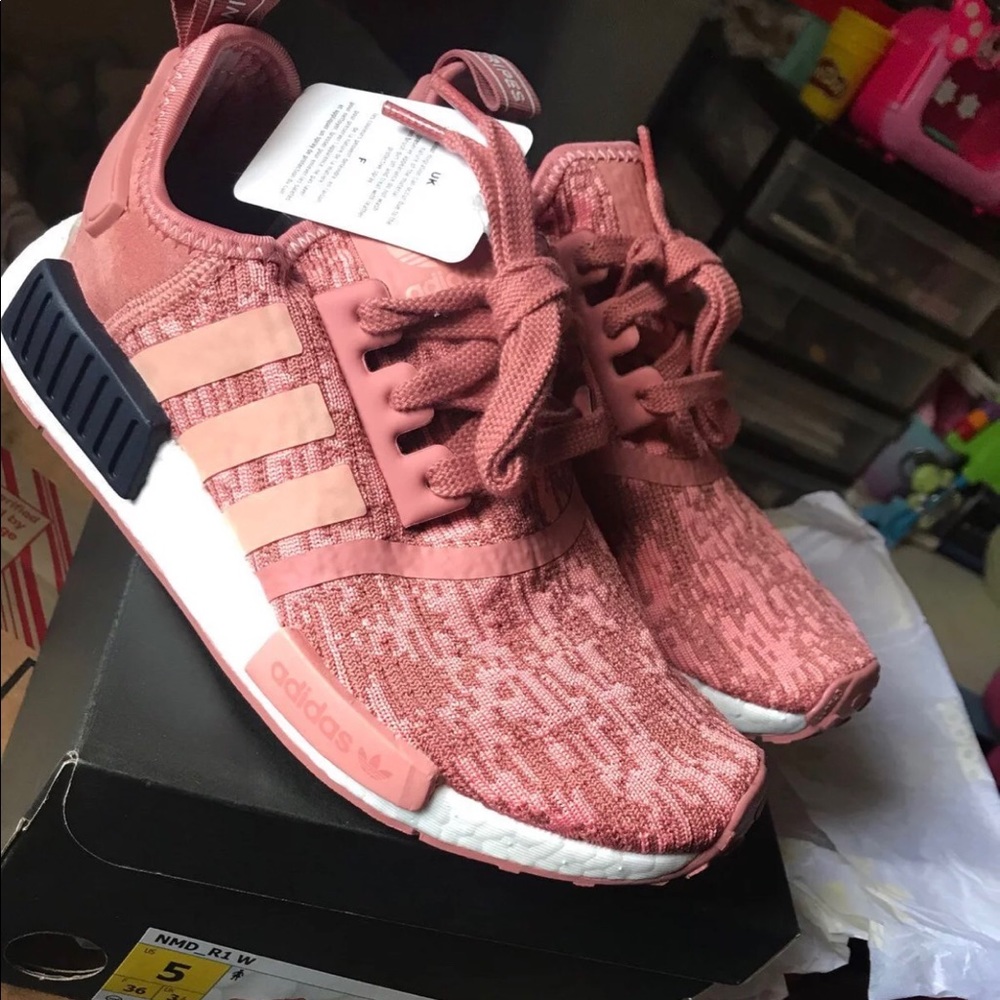 *Sold*Raw pink nmd for woman size 5